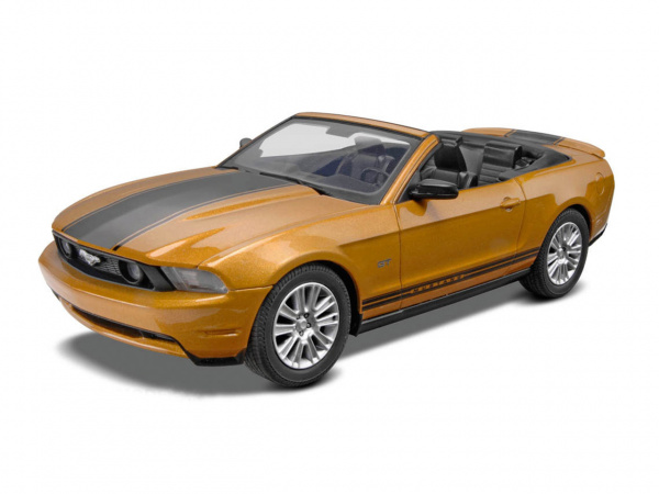 11963 Revell Автомобиль Ford Mustang Convertible 2010 (1:25)